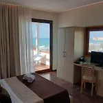 Cerniglia 4* Cefalú