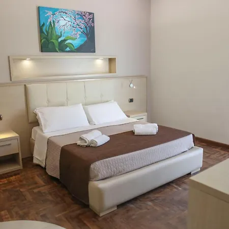 Nocleg ze śniadaniem Cerniglia 4*
