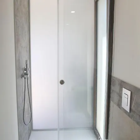 Cerniglia 4*