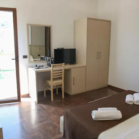 Oda ve Kahvaltı Cerniglia