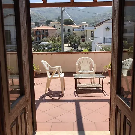 Bed & Breakfast Cerniglia 3*