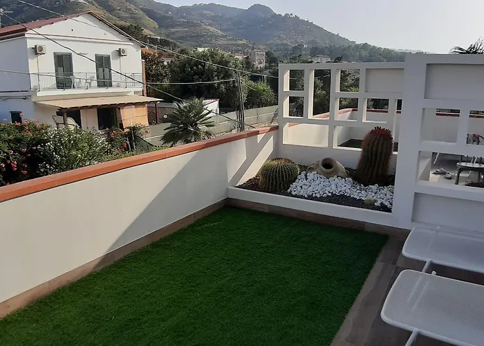 Cerniglia Couette-café Cefalù