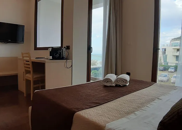 Cerniglia Couette-café 4*